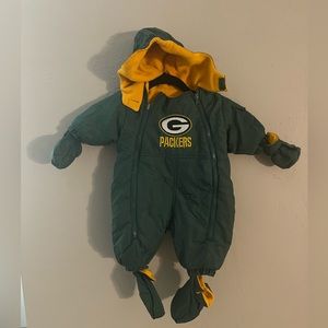 Reversible Packers Baby snowsuit size 6-12 months